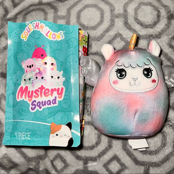 Squishmallows Mystery Squad Pastel Unicorn - Picture 1 of 2
